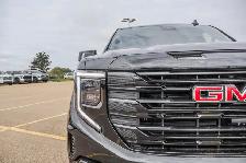 2026 GMC Sierra 1500 Elevation - Photo 11