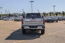 2026 GMC Sierra 3500HD AT4 - Photo 7
