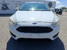 2016 Ford Focus - Photo 2