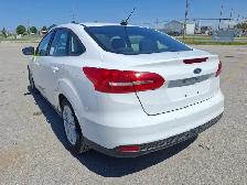 2016 Ford Focus - Photo 7