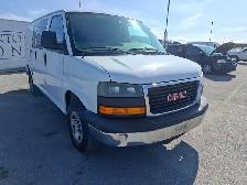 2004 GMC Savana - Photo 3