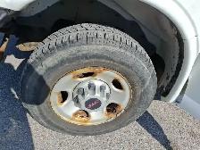 2004 GMC Savana - Photo 22