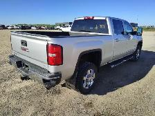 2019 GMC Sierra 2500HD - Photo 3