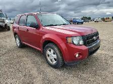 2012 Ford Escape - Photo 2