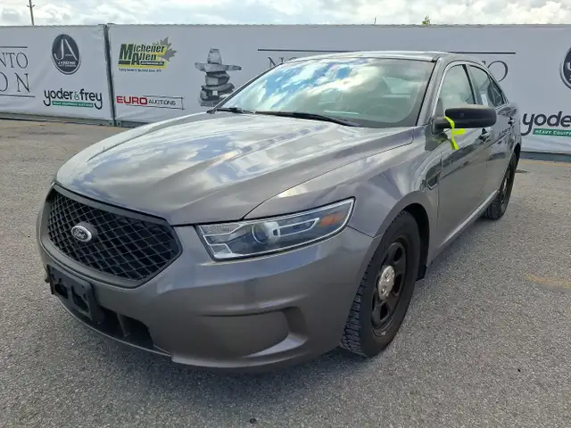 2016 Ford Taurus