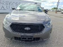 2016 Ford Taurus - Photo 2