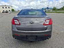 2016 Ford Taurus - Photo 6