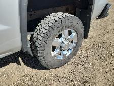 2019 GMC Sierra 2500HD - Photo 10