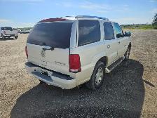 2005 Cadillac Escalade - Photo 4
