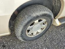 2005 Cadillac Escalade - Photo 11