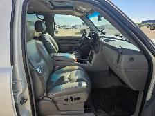 2005 Cadillac Escalade - Photo 20