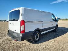 2018 Ford Transit - Photo 4