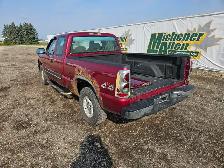 2004 Chevrolet Silverado 1500 - Photo 3