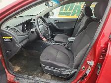 2012 Kia Forte5 - Photo 13