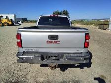 2017 GMC Sierra 2500HD - Photo 6