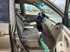 2004 Honda Odyssey - Photo 16