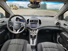 2015 Chevrolet Sonic - Photo 22