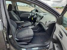 2015 Chevrolet Sonic - Photo 24