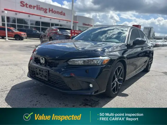 2022 Honda Civic Hatchback Sport Touring | Low Km's | Sunroof