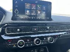 2022 Honda Civic Hatchback Sport Touring | Low Km's | Sunroof - Photo 18