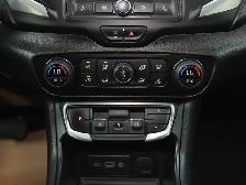 2024 GMC Terrain AWD 4dr SLE | NAV | HEATED SEATS - Photo 14