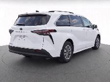 2026 Toyota Sienna LE 8-Passenger AWD LE 8 PASSANGER AWD - Photo 4