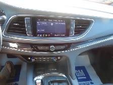 2024 Buick Enclave Essence 3.6L V6, Sidi, Vvt Stop/Start Awd 7 P - Photo 25