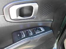 2022 Kia Sorento LX - Photo 7