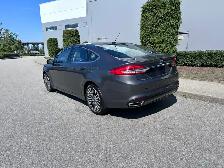 2017 Ford Fusion - Photo 2