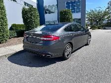 2017 Ford Fusion - Photo 3