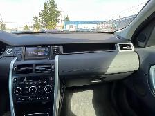 2017 Land Rover Discovery Sport SE AWD | Reverse Camera | Heated - Photo 18
