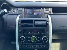 2017 Land Rover Discovery Sport SE AWD | Reverse Camera | Heated - Photo 20