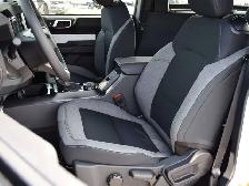 2026 Ford Bronco Base - Photo 17