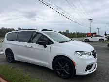 2025 Chrysler Pacifica Limited S CLEAN CARFAX CERTIFIED - Photo 7