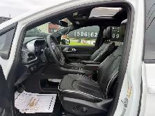 2025 Chrysler Pacifica Limited S CLEAN CARFAX CERTIFIED - Photo 11