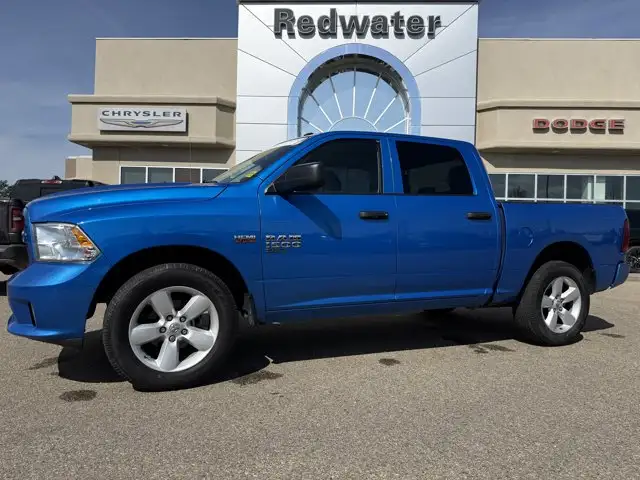 2023 Ram 1500 Classic Express Crew Cab 4x4 | HEMI V8 | Sub Zero