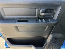 2023 Ram 1500 Classic Express Crew Cab 4x4 | HEMI V8 | Sub Zero - Photo 13