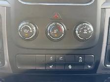 2023 Ram 1500 Classic Express Crew Cab 4x4 | HEMI V8 | Sub Zero - Photo 25