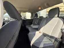 2023 Ram 1500 Classic Express Crew Cab 4x4 | HEMI V8 | Sub Zero - Photo 33