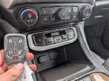 2021 GMC Acadia - Photo 11