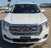 2024 GMC Terrain Denali AWD - Photo 8