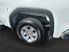 2026 GMC Sierra 1500 SLE Crew Cab - Photo 9