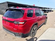 2025 Honda Pilot Touring AWD - Photo 7
