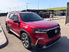 2025 Honda Pilot Touring AWD - Photo 9