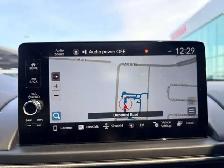 2025 Honda Pilot Touring AWD - Photo 19