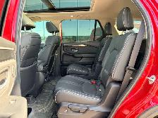 2025 Honda Pilot Touring AWD - Photo 25
