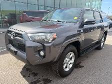 2020 Toyota 4Runner SR5 4WD - Photo 2