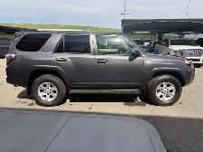 2020 Toyota 4Runner SR5 4WD - Photo 9