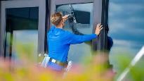 cleaning windows - Photo 2