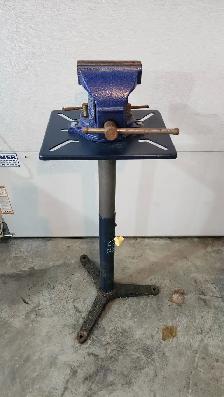 Swivel vise on stand for sale